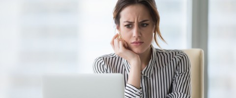 poor data management computer woman confused